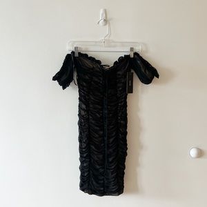 Lulus mini off the shoulder bodycon dress